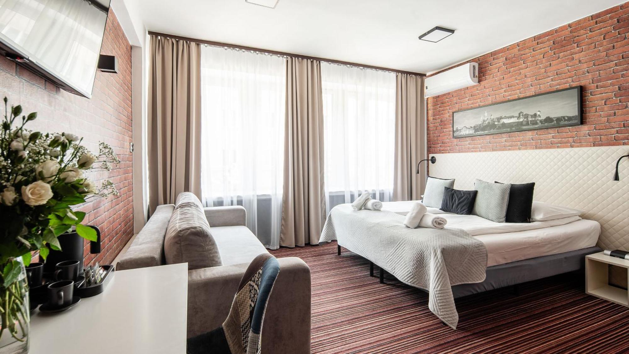 Hotel Delta Krakau Buitenkant foto
